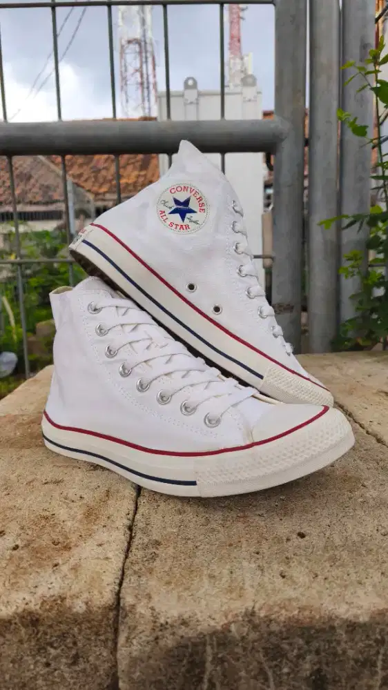 Sepatu Converse optical white original not Vans Adidas puma nb