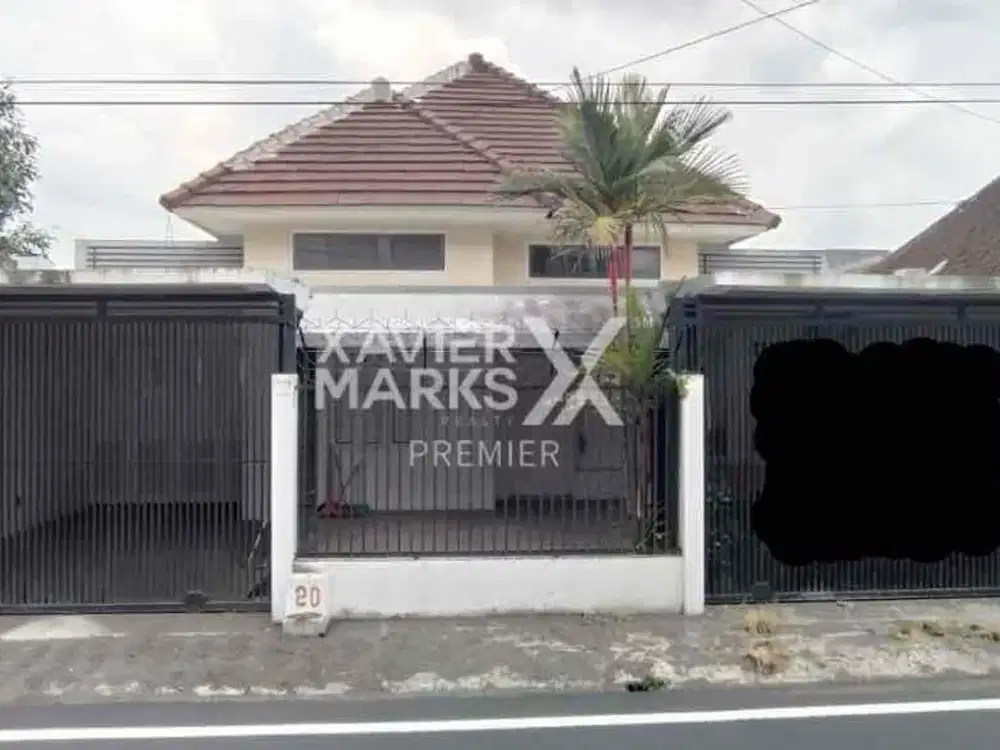 rumah bagus terawat pusat kota jalan sungai blimbing malang