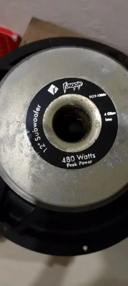 Speaker utk mobil.(SUB WOFER)