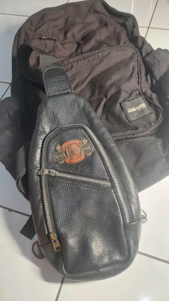 Tas ransel pria case logic