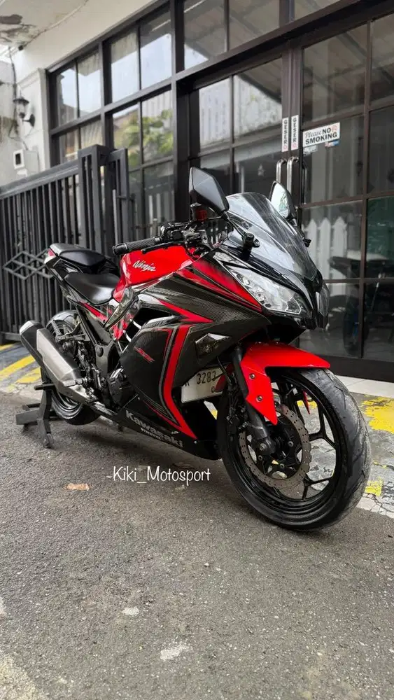 Ninja 250 fi SE istimewa