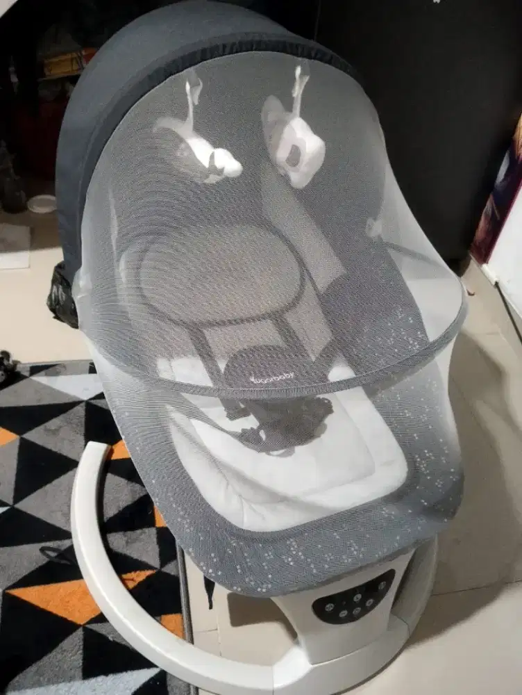 Sugar Baby Moms Hug Automatic Baby Swing / Ayunan Bayi