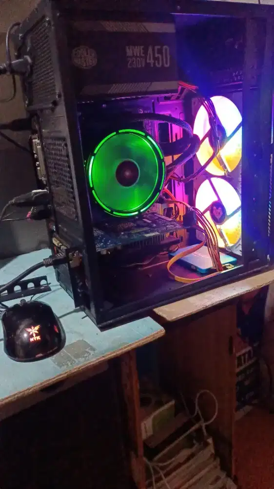 Jasa service PC & install aplikasi