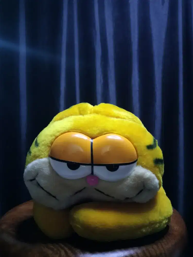 Boneka Garfield Kolpri