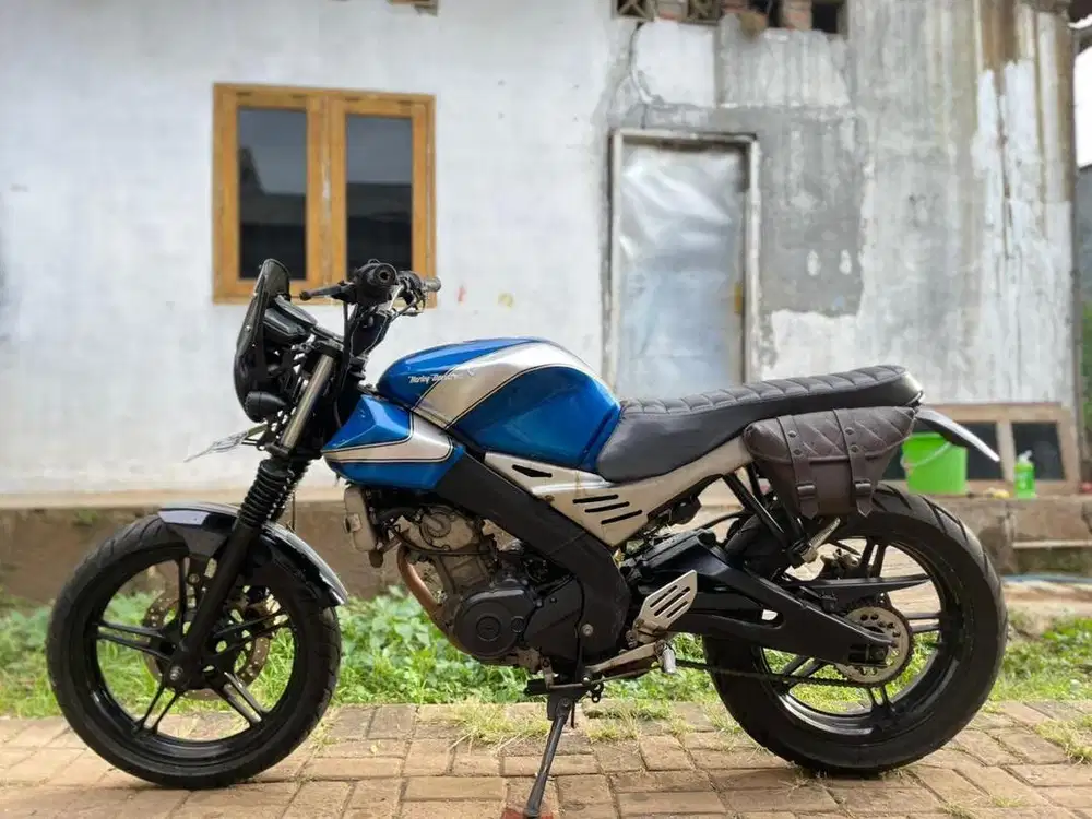DI JUAL R15 BIRU 2016