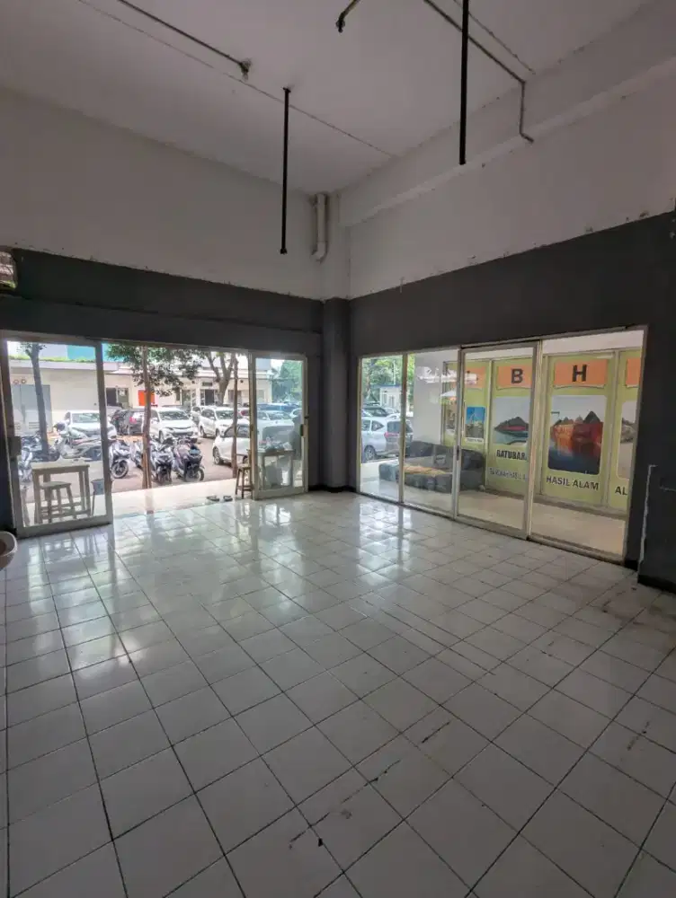 DISEWAKAN KIOS DI APARTEMEN SENTRA TIMUR COCOK UNTUK LOUNDRY