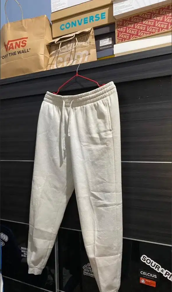 Celana jogger H&M Men Regular fit