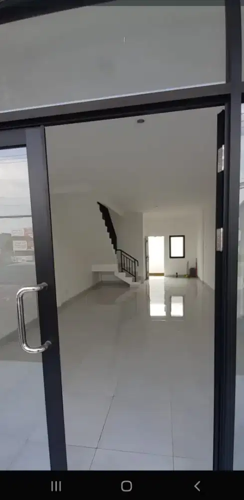 Dijual Ruko 2 lantai dan sudah ada penyewa Rp90Jt/tahun