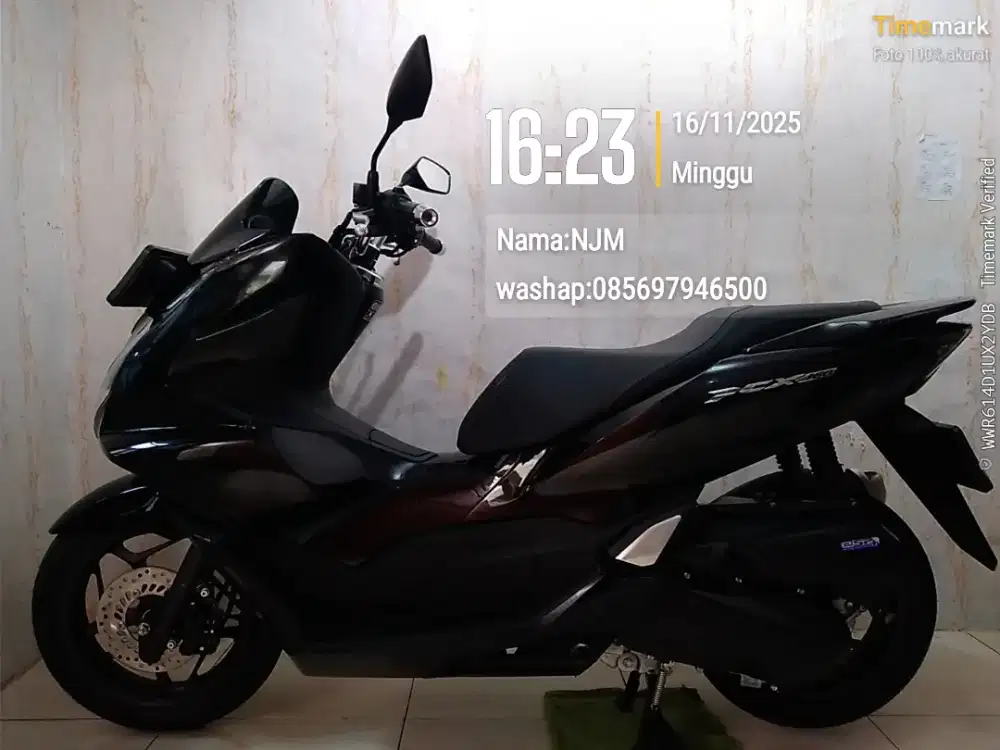 Pcx 2024 cbs hitam glosy