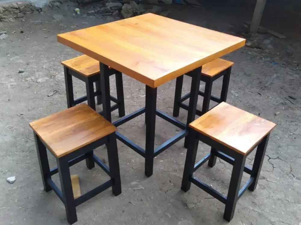Set meja kursi cafe warung resto