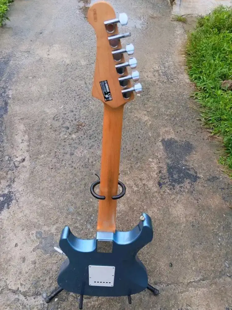 Jual gitar Yamaha pasifica 112j original