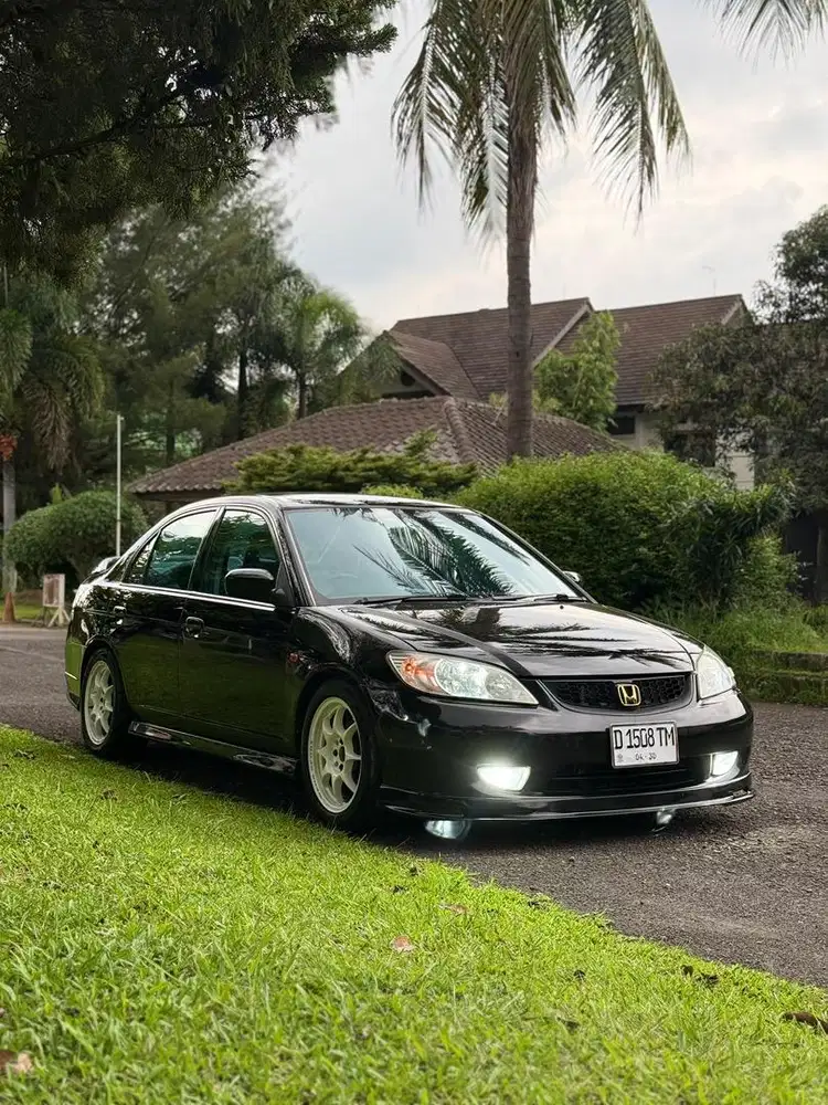 Honda Civic VTIS 2004 AT facelift hitam