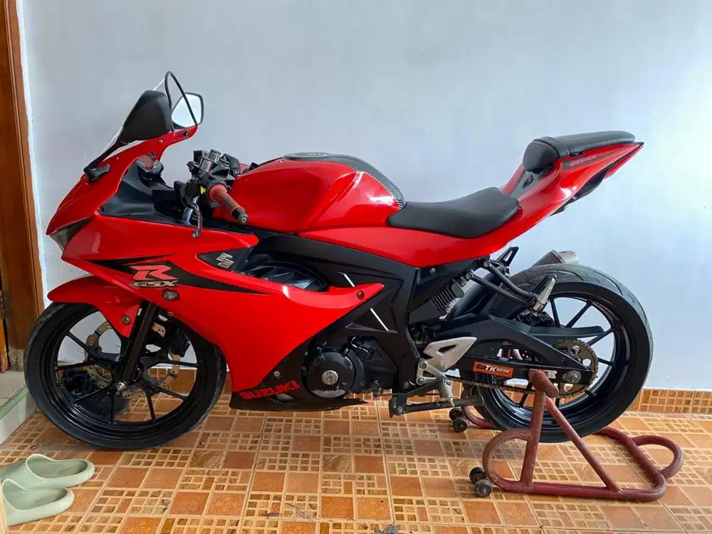 Suzuki GSX R-150 th 2017 pajak on plat BE