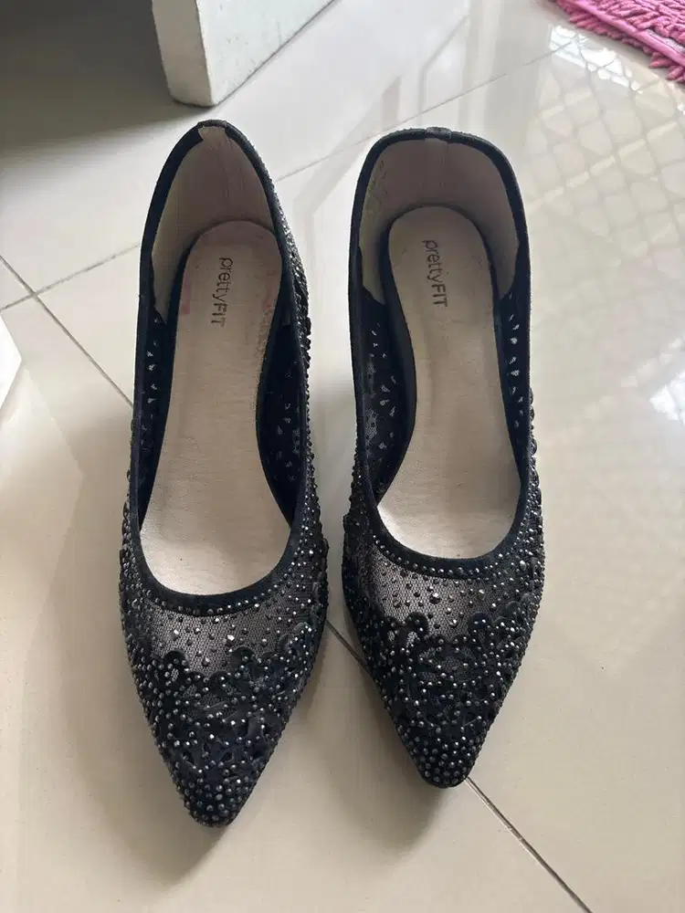 Sepatu wanita pretty fit original
