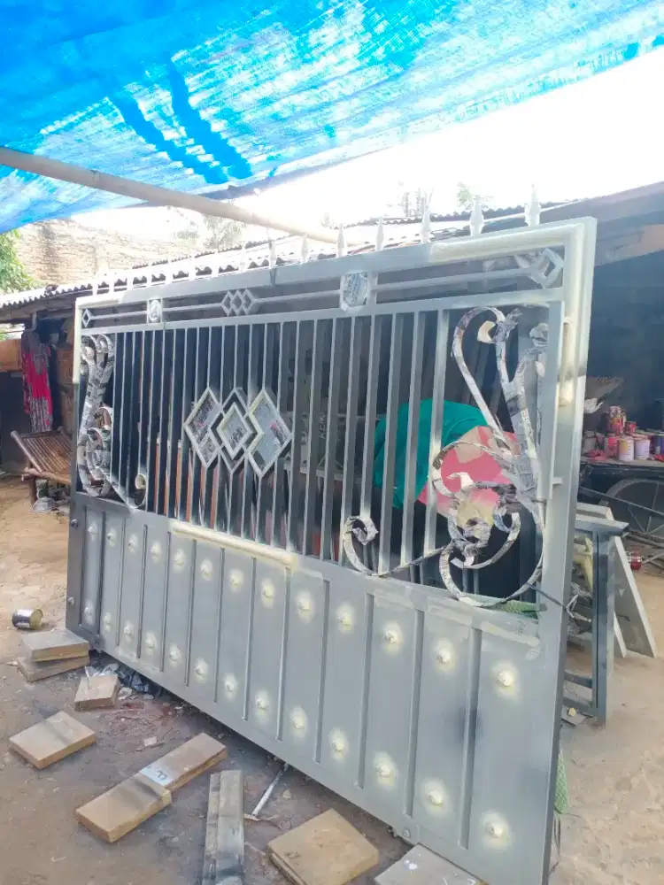 Bengkel las Lampung tralis kanopi tangga pintu pagar balkon tangga