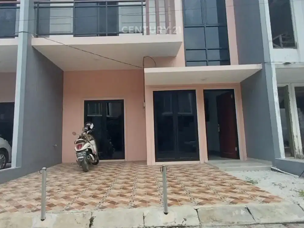 Rumah 2 Lantai Grand West Residence Perwira Bekasi Utara
