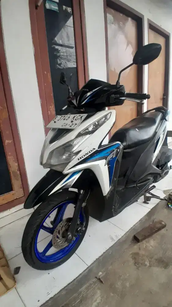 Bismillah jual.honda vario kzr thn 2012