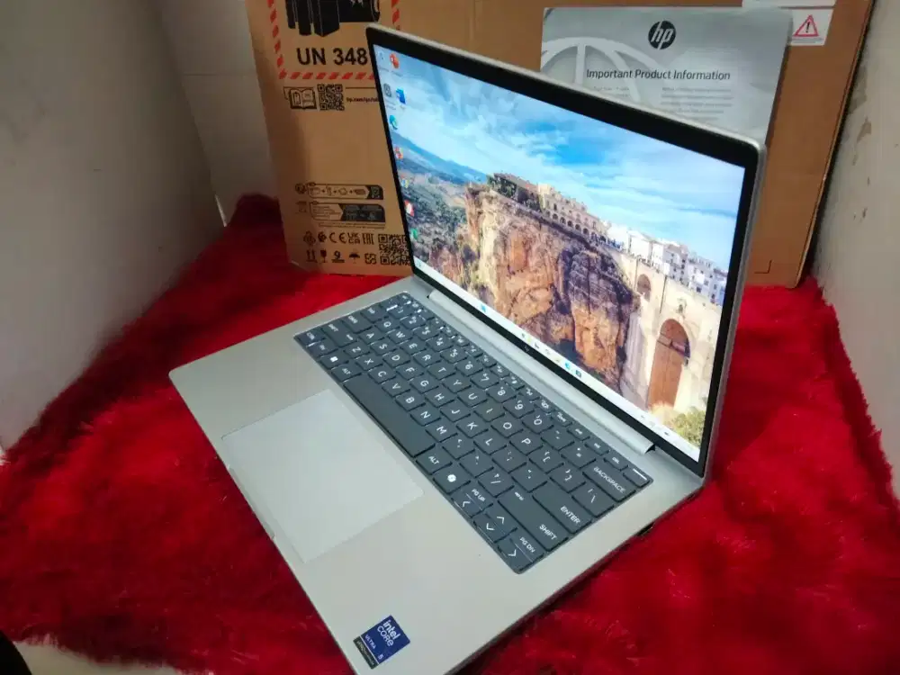 Laptop high HP Elitebook 8 G1i/Intel core ultra 5-235u/RAM 16 SSD 512