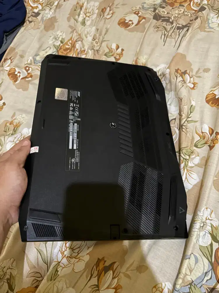 Dijual laptop gaming acer nitro 5