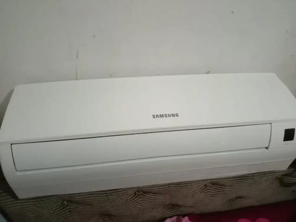 Menerima ac bekas atau mati total