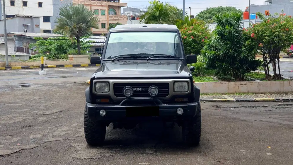 Daihatsu Taft Rocky 4x4 Diesel Hitam NIK 1994, PAJAK BULAN 12 (2025)
