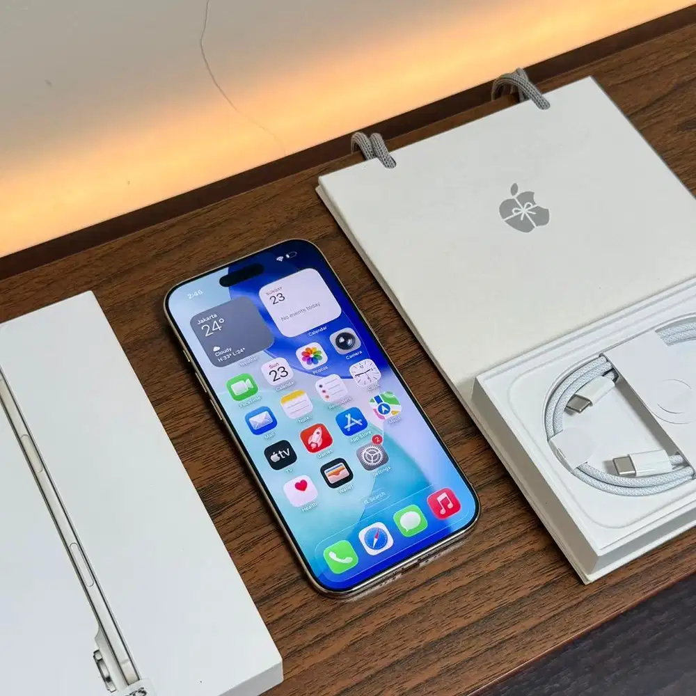 iPhone Air 256GB Fullset original likenew