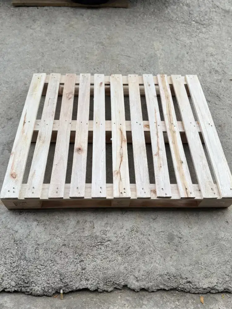 Pallet Kayu/Tatakan Barang Kebutuhan Industri