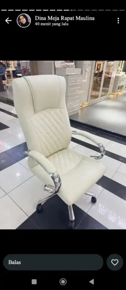 Kursi Kantor Manager