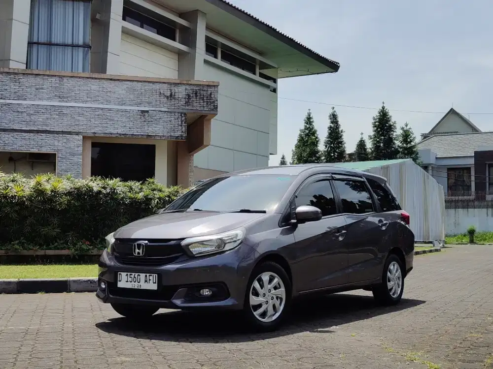 Mobilio E CVT 2017 Matic Km69rb Abu Baja Original Android