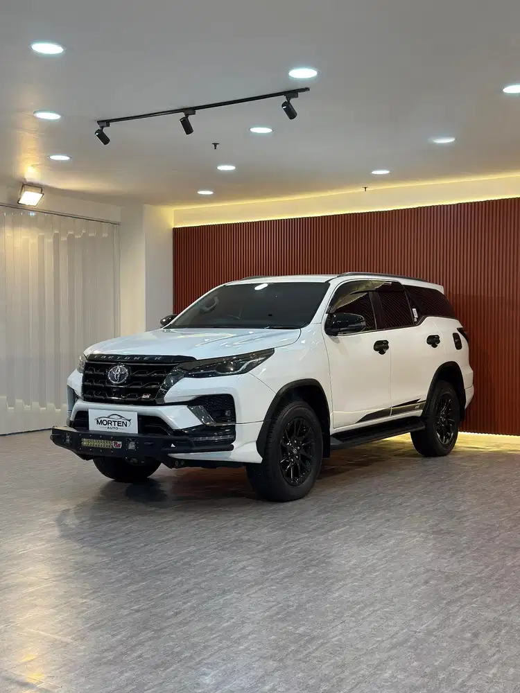 Toyota Fortuner Vrz GR Sport 2.8 At