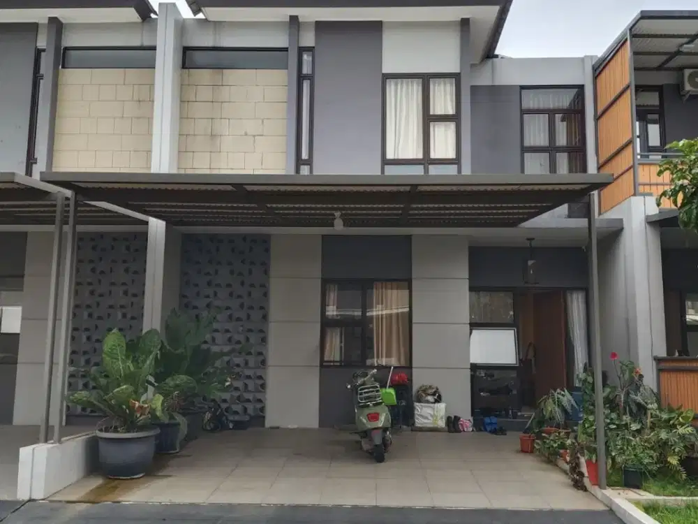 Dijual Rumah Cherry Ville, 2 Lantai, 4+1 Kamar Tidur, Luas Tanah 160m2, Bisa KPR, 1km Menuju Tol Tambun, Grand Wisata