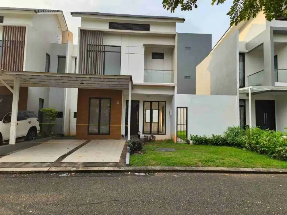 Rumah 2 Lantai Luas 200m 3+1 Kamar Hadap Selatan Jakarta Garden City Cakung