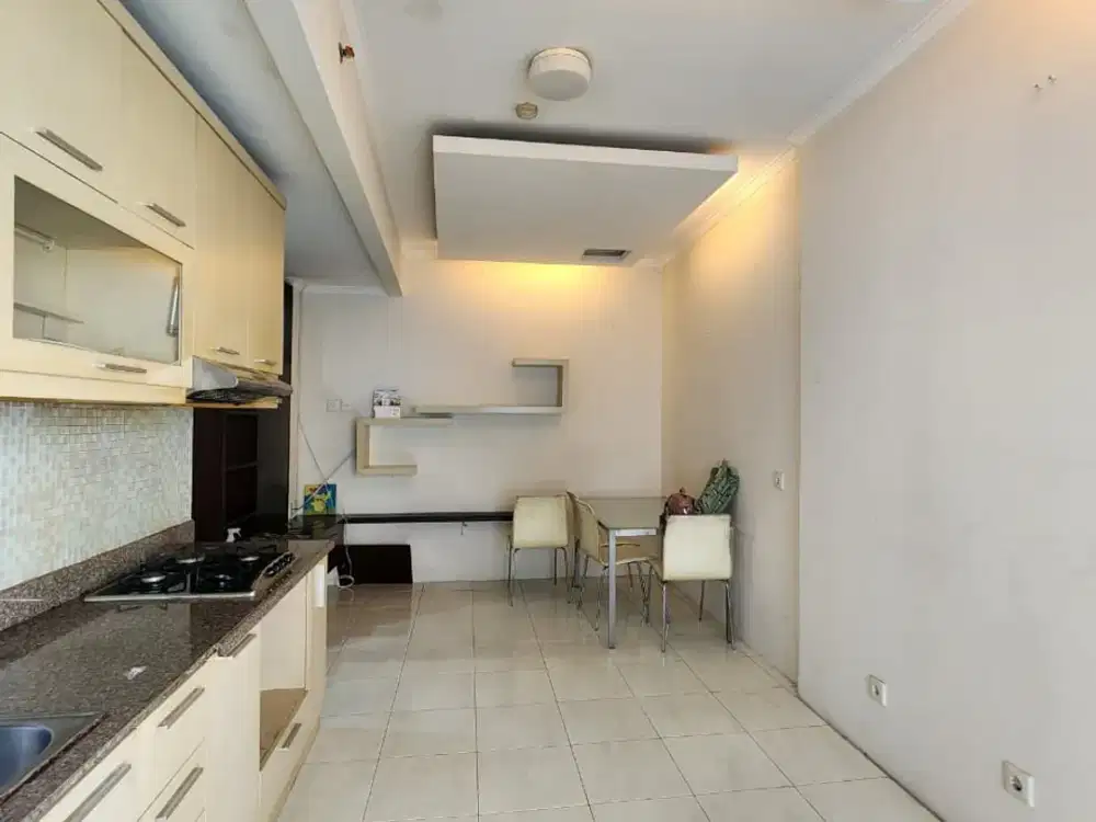 WTS / Dijual Cepat Apartemen Siap Huni, View Kolam Renang, dan Lokasi Strategis di Sudirman Park Tower B, Tanah Abang, Jakarta Pusat, Jakarta