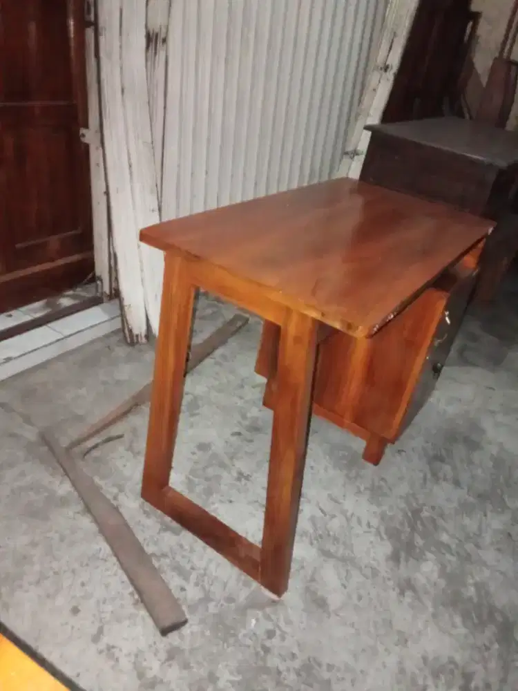 Meja tulis minimalis kayu jati ukuran 1m x 60
