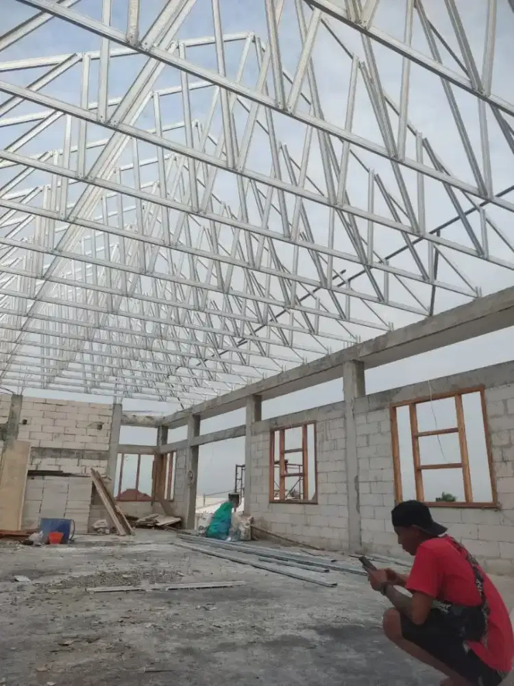 JASA TUKANG ATAP BAJA RINGAN