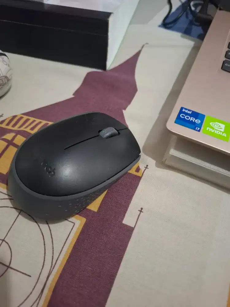 Mouse bluetooth minus chip bluetooth