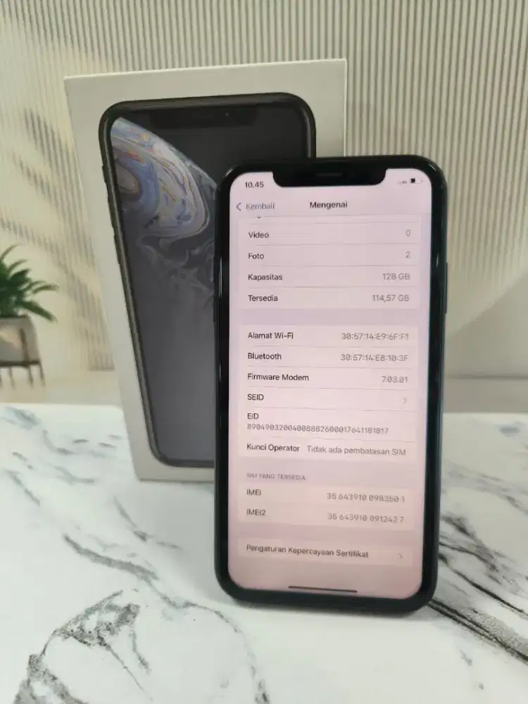 iphone xr 128Gb inter