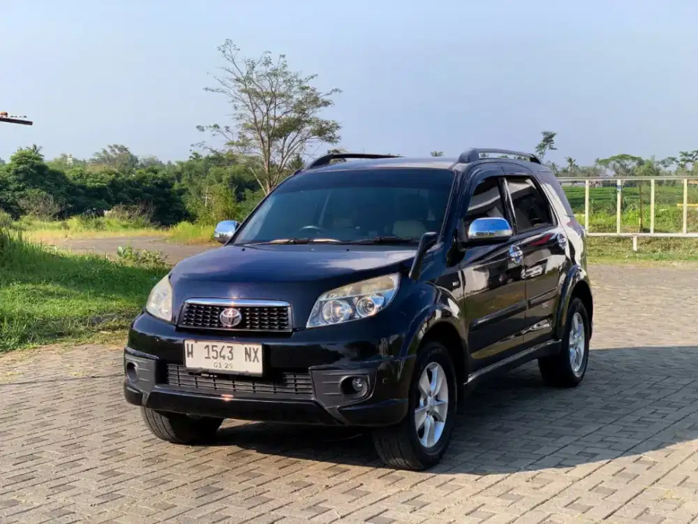 Di jual Toyota Rush TRD Manual 2014