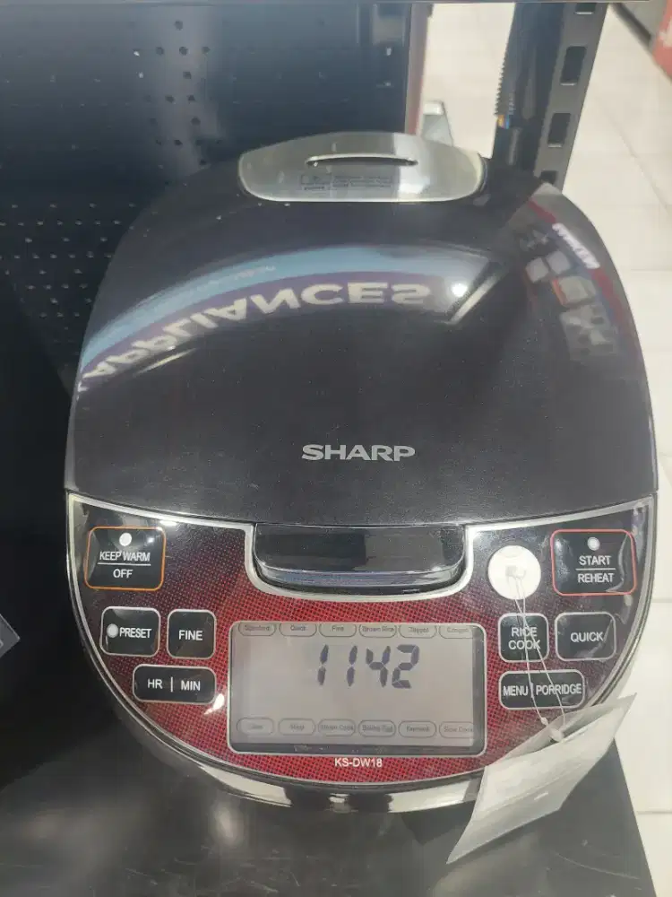 PROMO Rice Cooker Sharp 1,8 Lt