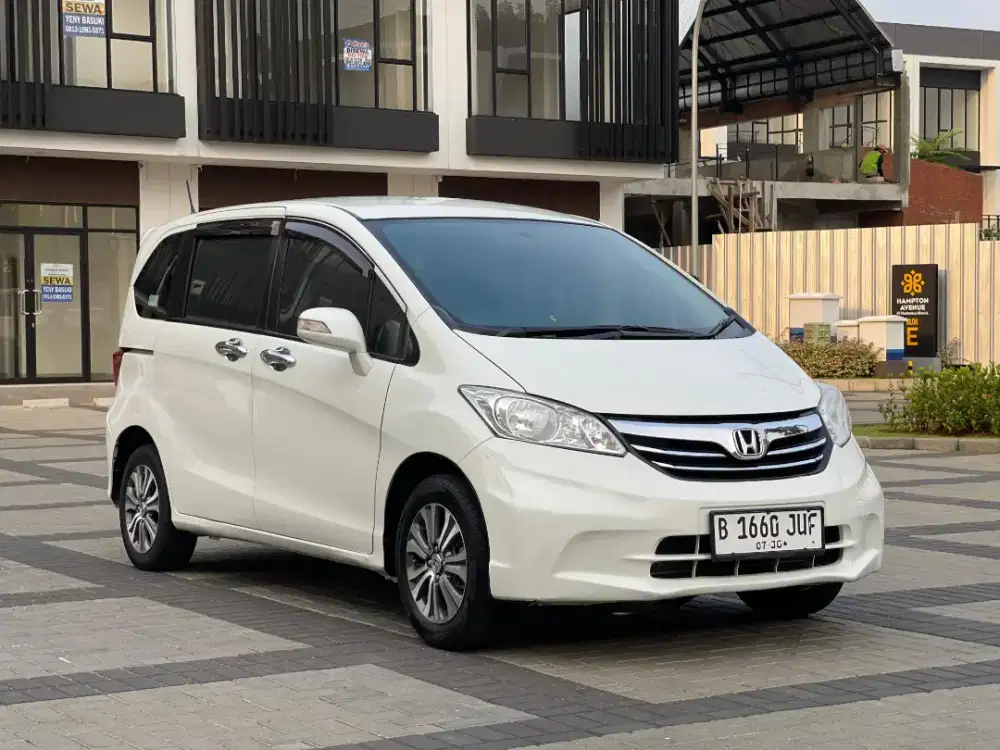 HONDA FREED PSD 2012