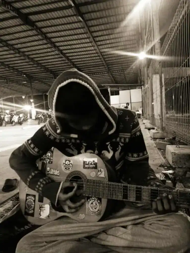 mencari pekerjaan apa saja