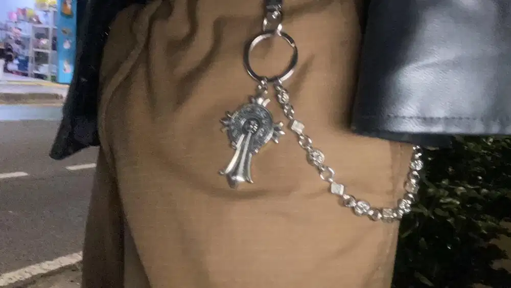 rantai celana chrome hearts