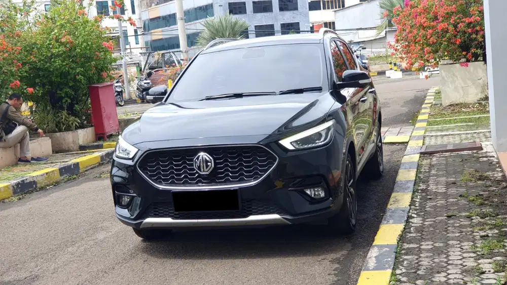 Mg zs magnify matic 2021 hitam sunroof
