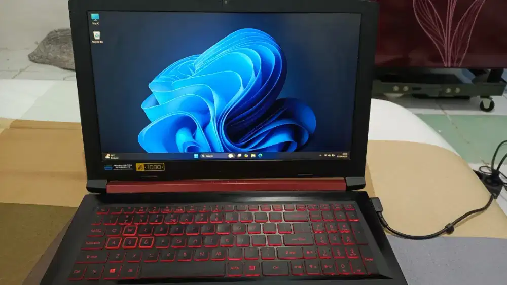 JUAL LAPTOP GAMING ACER PREDATOR NITRO AN515-51 [SECOND]