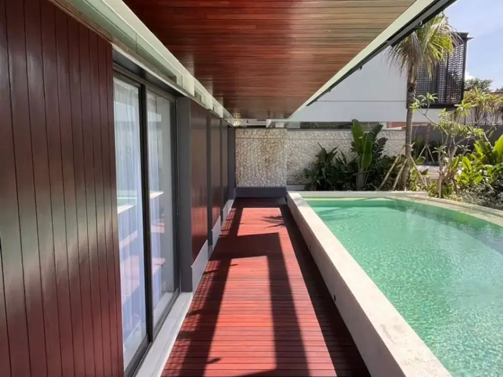 Dijual – Villa Modern Tropical di Buduk Canggu Berada di kawasan berkembang cepat Kahyangan – Tumbak Bayuh