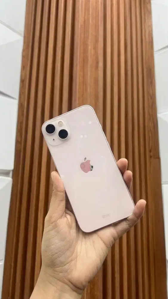 Second iphone 13 128gb pink garansi resmi