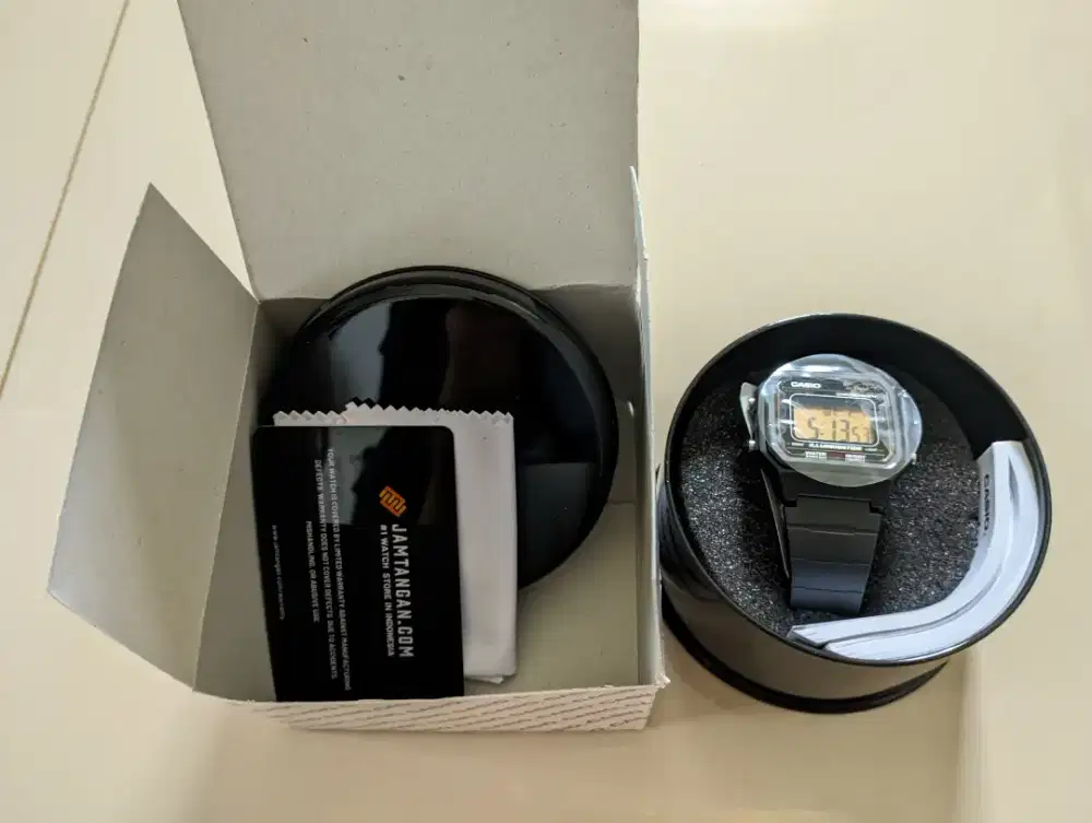 Jam tangan Casio W217h 9AVDF kondisi baru