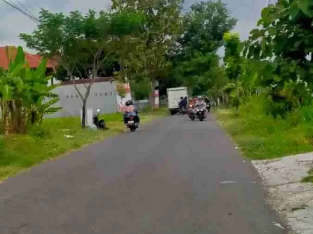 Di jual tanah bagus buat usaha Karanganyar Deket DPRD