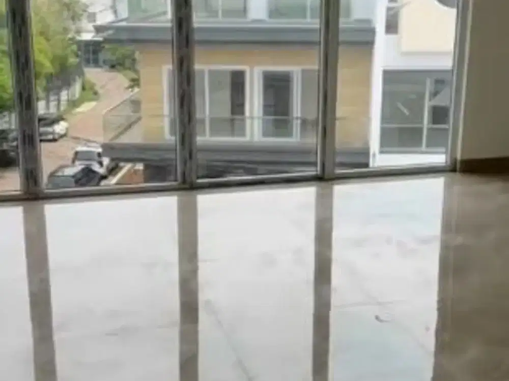 dijual rumah hook taman surya 5