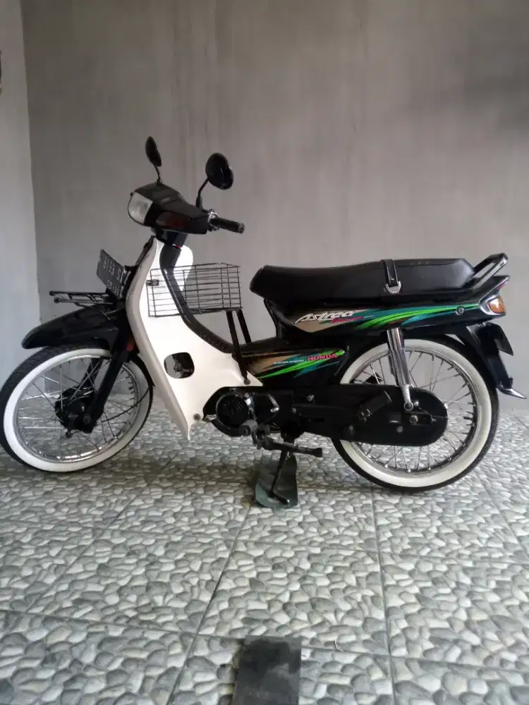 Honda Astrea grand istimewa